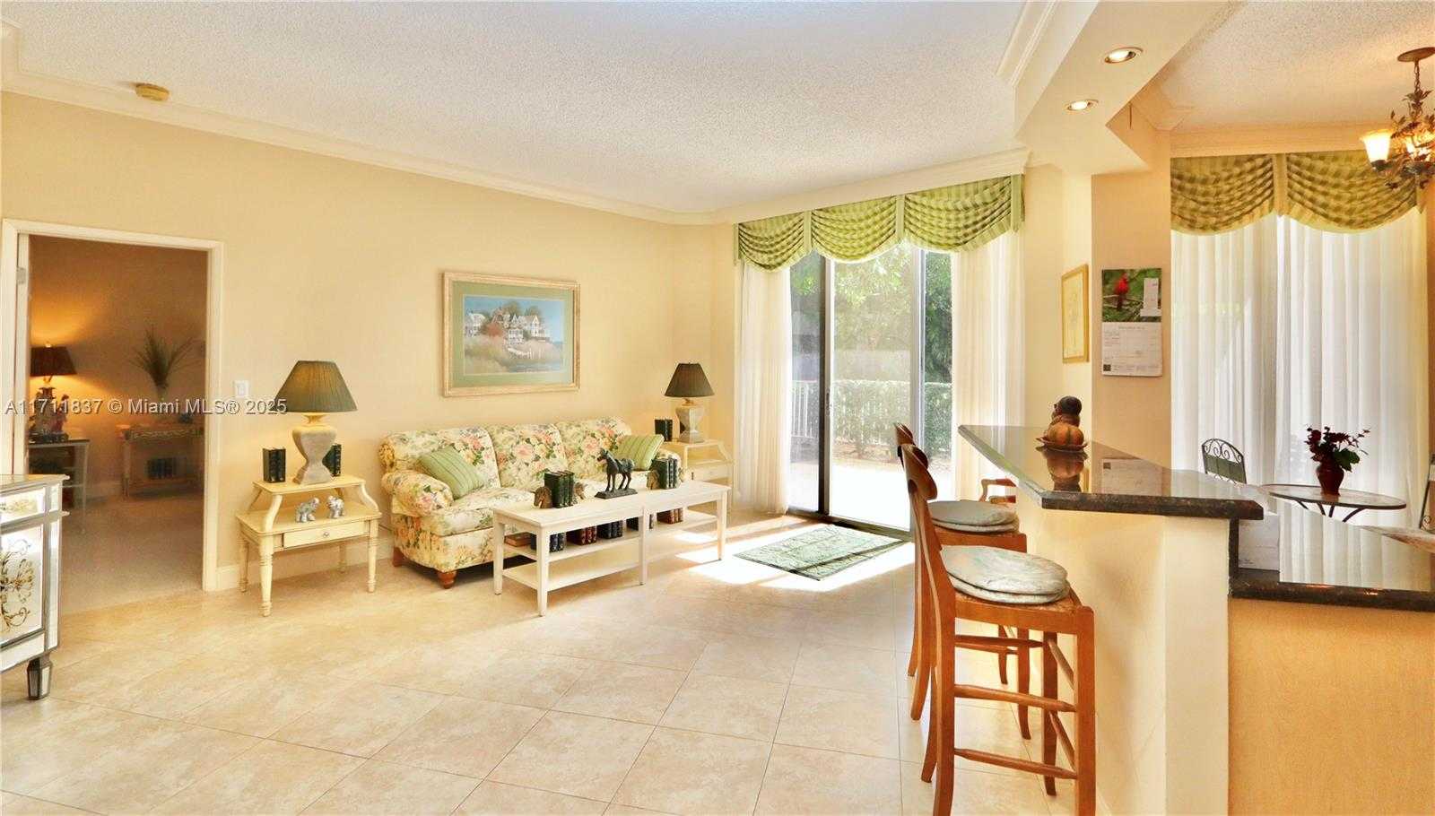Small Image of 3600 MYSTIC POINTE DR #115, Aventura Number 14