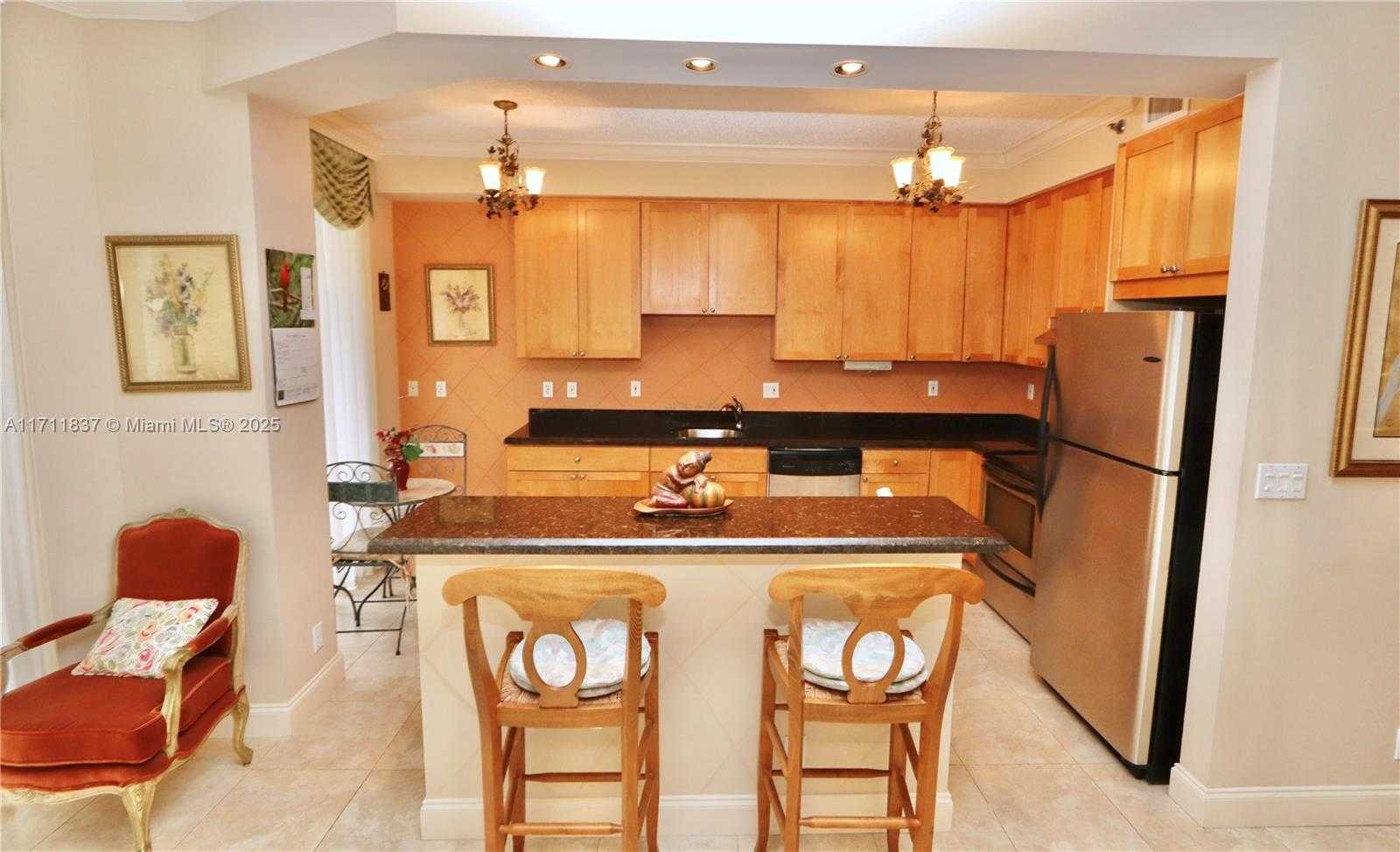 Small Image of 3600 MYSTIC POINTE DR #115, Aventura Number 16
