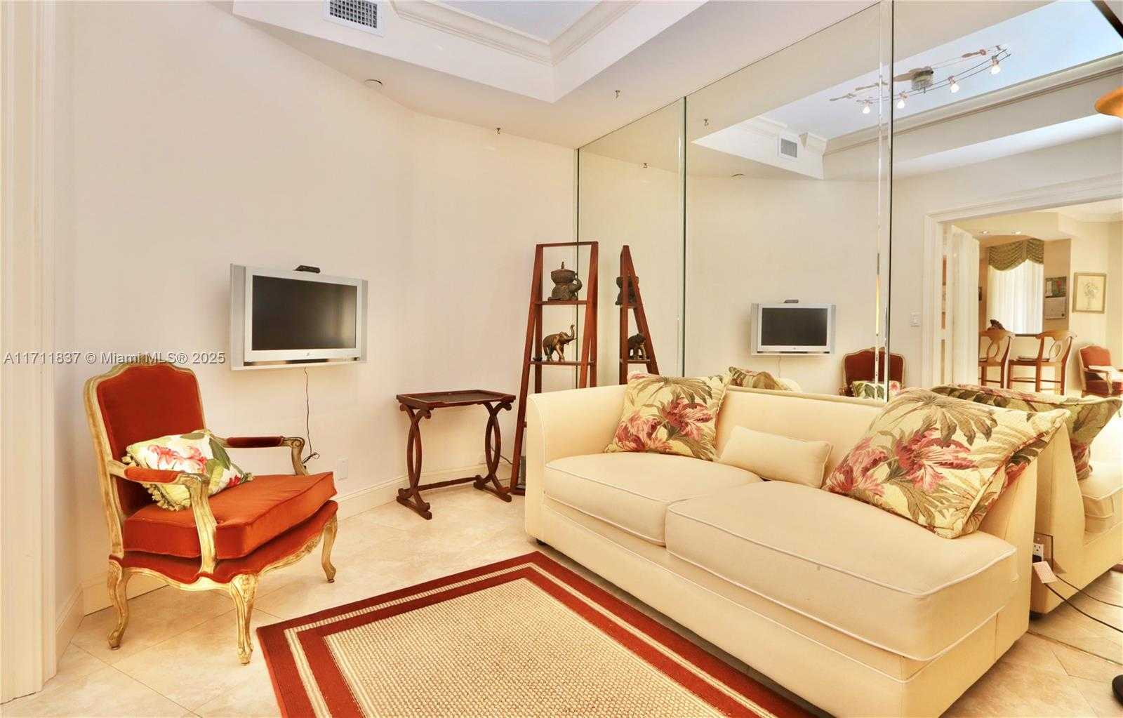 Small Image of 3600 MYSTIC POINTE DR #115, Aventura Number 26