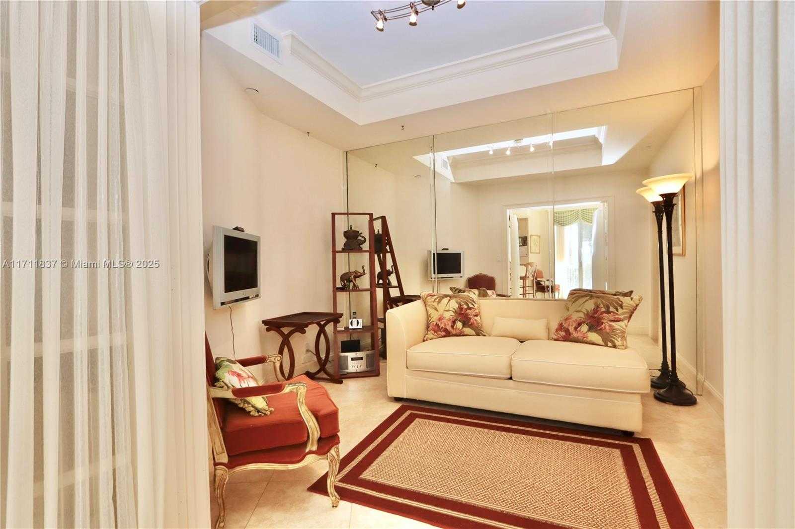 Small Image of 3600 MYSTIC POINTE DR #115, Aventura Number 27