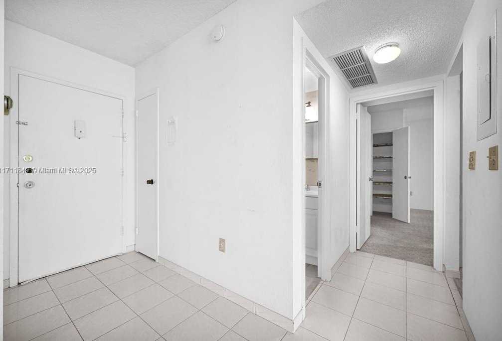 Small Image of 322 BUCHANAN ST #1008, Hollywood Number 11