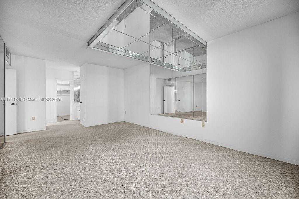 Small Image of 322 BUCHANAN ST #1008, Hollywood Number 22