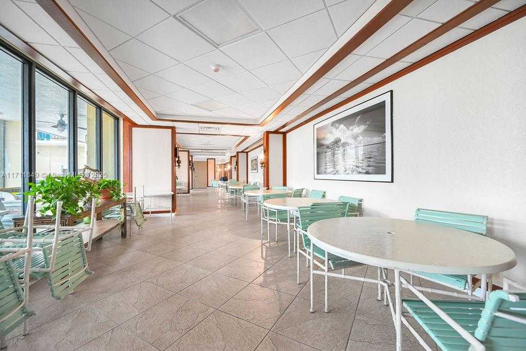 Small Image of 322 BUCHANAN ST #1008, Hollywood Number 33