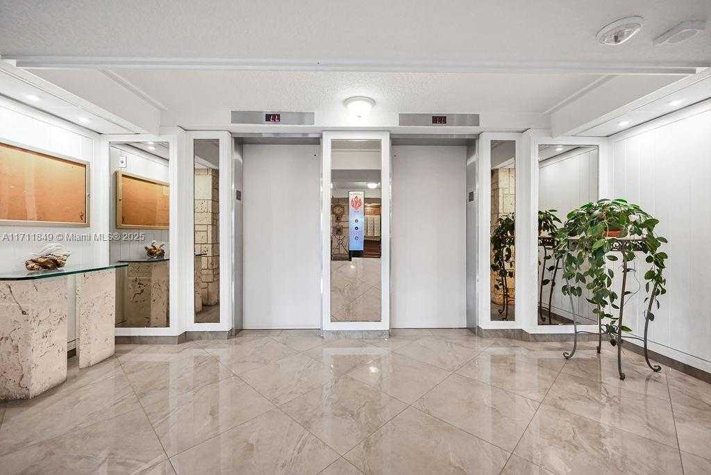 Small Image of 322 BUCHANAN ST #1008, Hollywood Number 4
