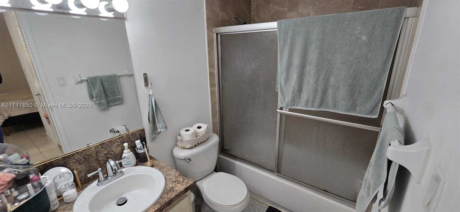 Small Image of 1000 WEST AVE #1204, Miami Beach Number 13