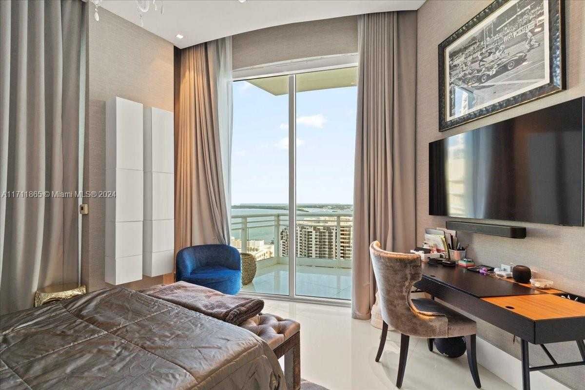 Small Image of 900 BRICKELL KEY BLVD #2303, Miami Number 14