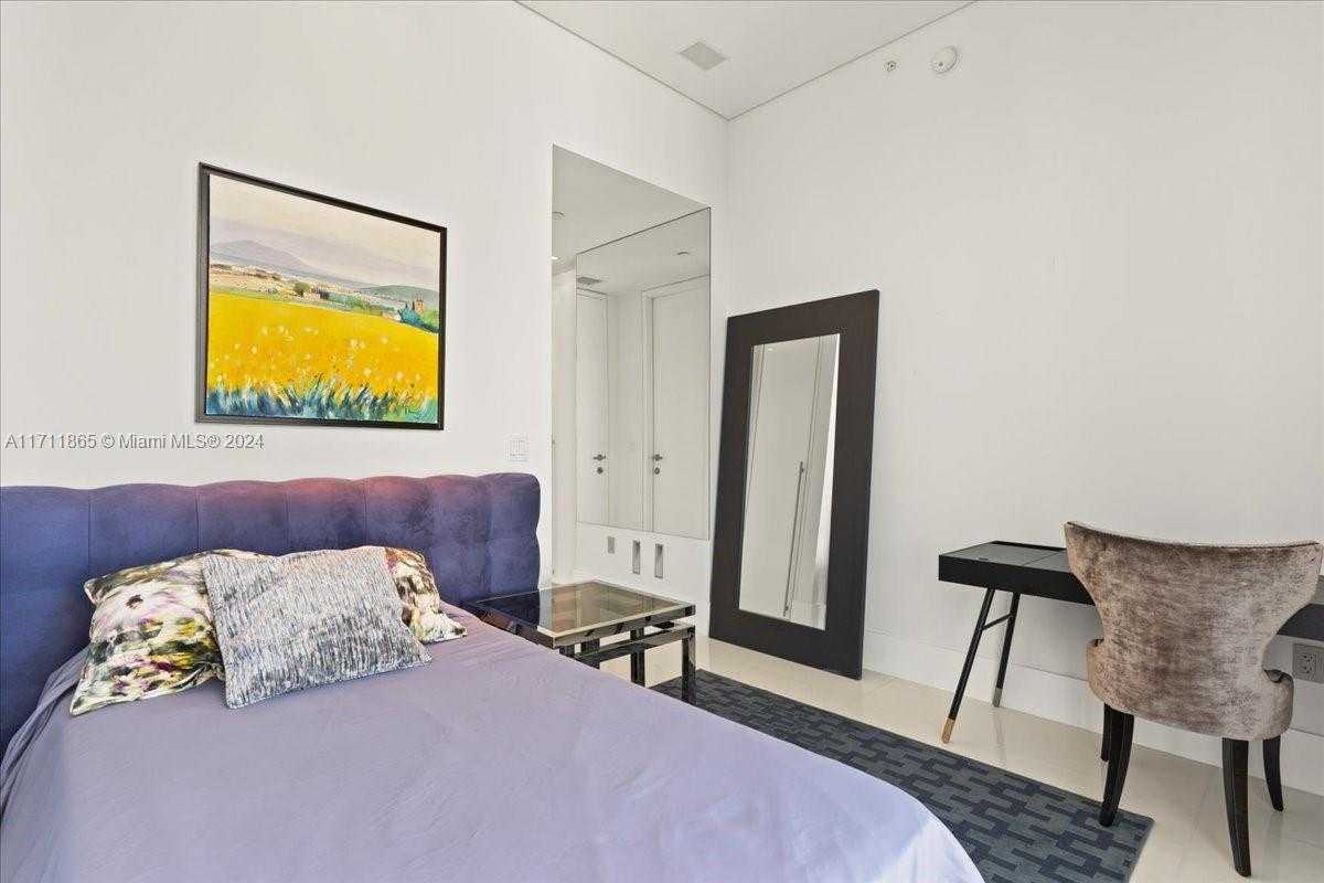 Small Image of 900 BRICKELL KEY BLVD #2303, Miami Number 16