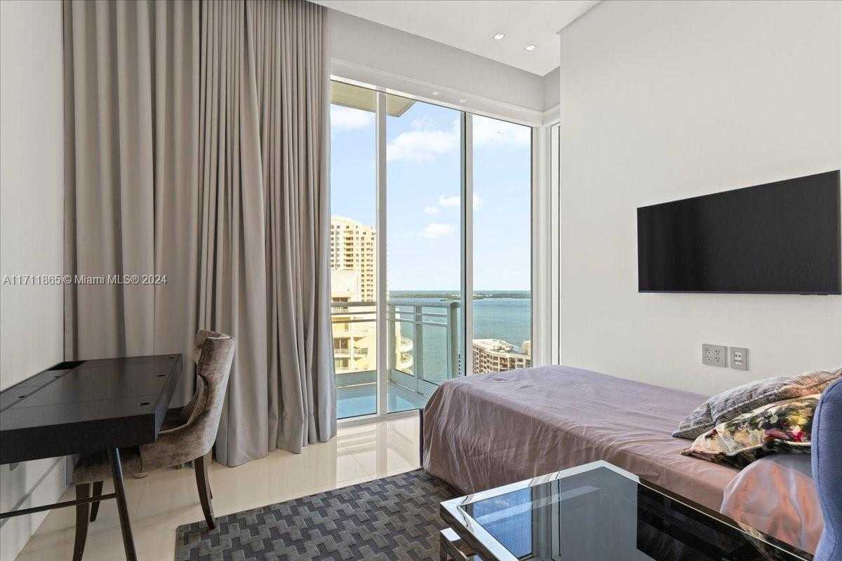 Small Image of 900 BRICKELL KEY BLVD #2303, Miami Number 17