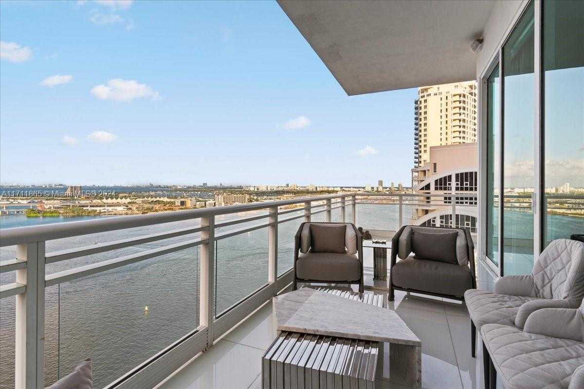 Small Image of 900 BRICKELL KEY BLVD #2303, Miami Number 24