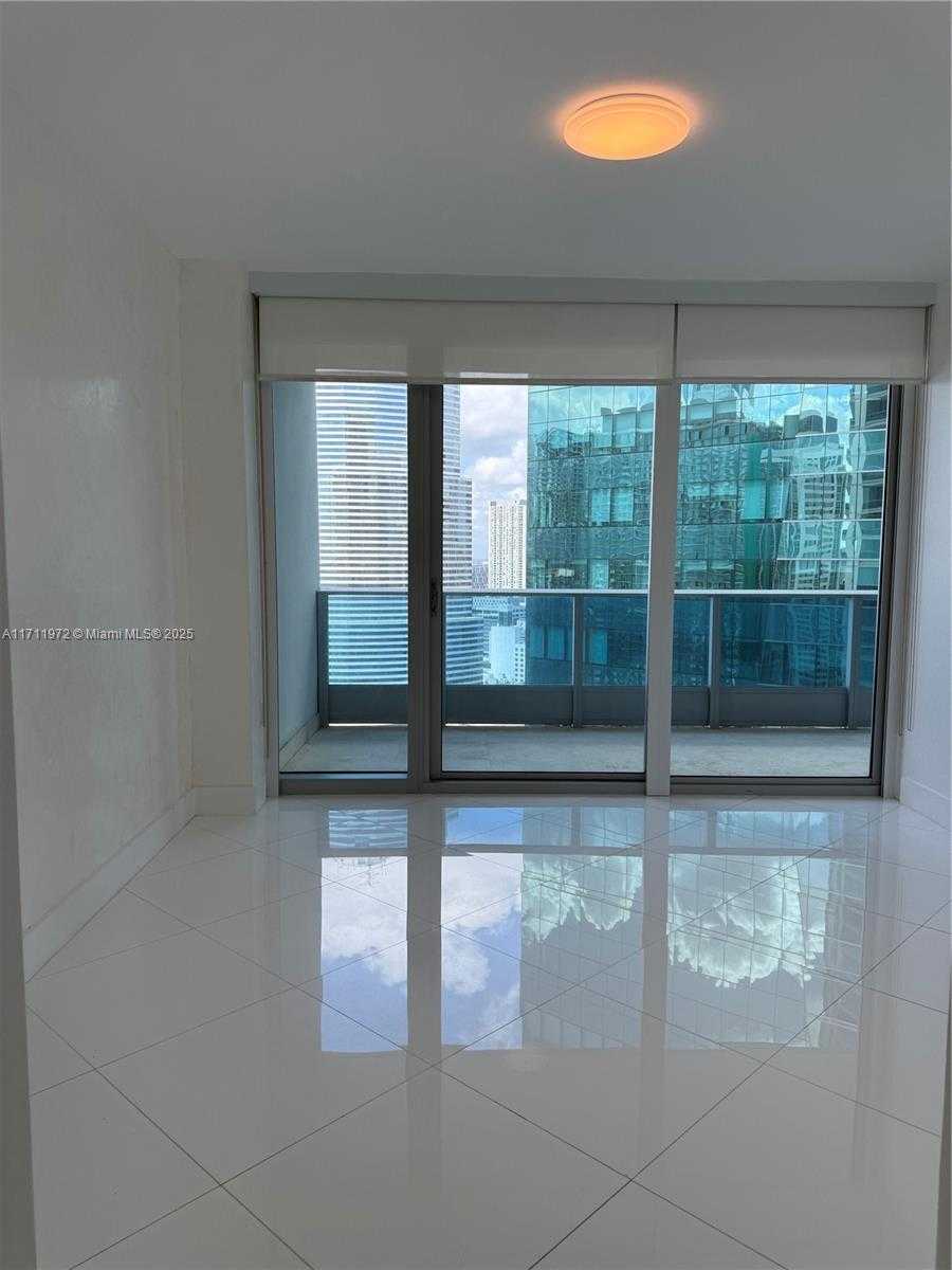 Small Image of 200 BISCAYNE BOULEVARD WAY #3109, Miami Number 13