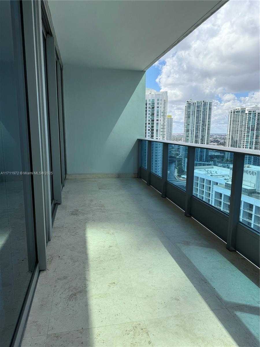 Small Image of 200 BISCAYNE BOULEVARD WAY #3109, Miami Number 21