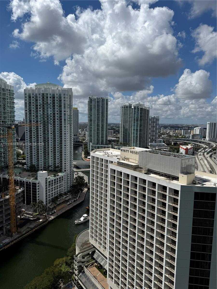Small Image of 200 BISCAYNE BOULEVARD WAY #3109, Miami Number 24