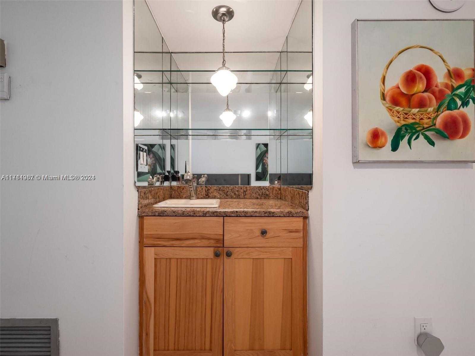 Small Image of 1201 SOUTH OCEAN DR #409N, Hollywood Number 18