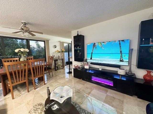 Small Image of 1201 SOUTH OCEAN DR #409N, Hollywood Number 2