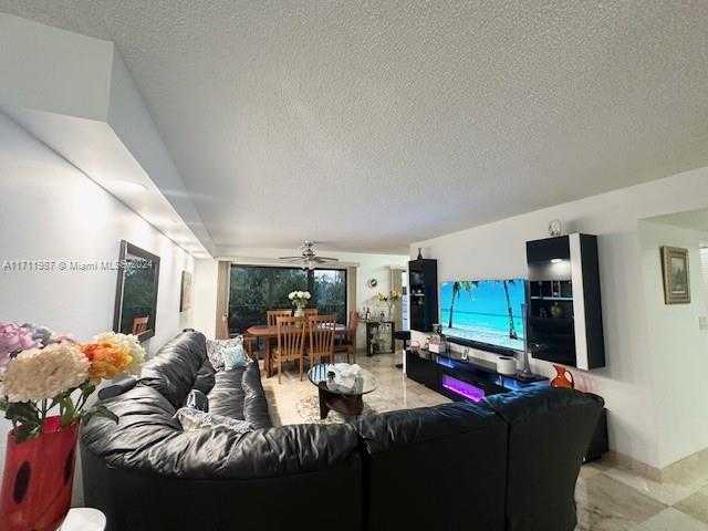 Small Image of 1201 SOUTH OCEAN DR #409N, Hollywood Number 3
