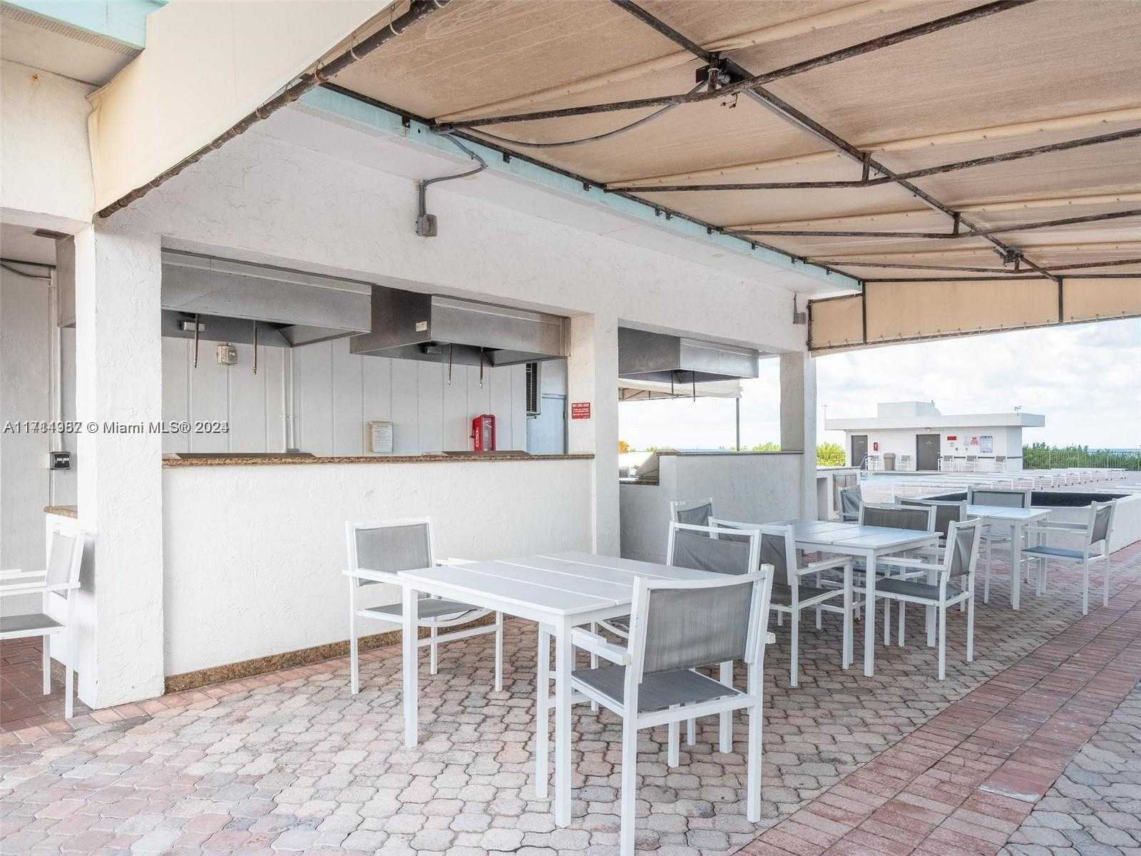 Small Image of 1201 SOUTH OCEAN DR #409N, Hollywood Number 30