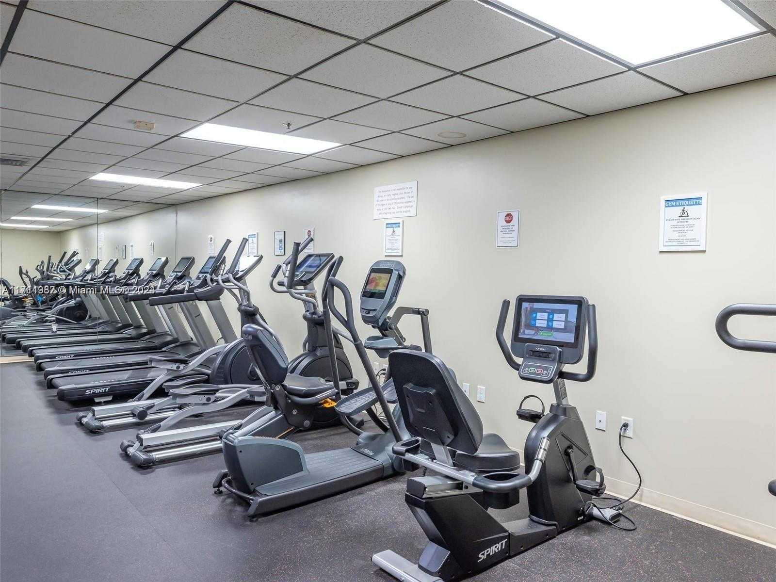 Small Image of 1201 SOUTH OCEAN DR #409N, Hollywood Number 33