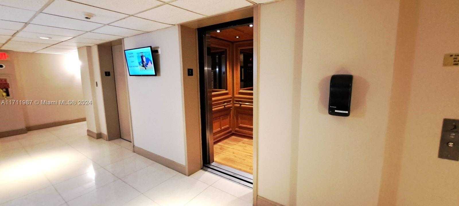 Small Image of 1201 SOUTH OCEAN DR #409N, Hollywood Number 42