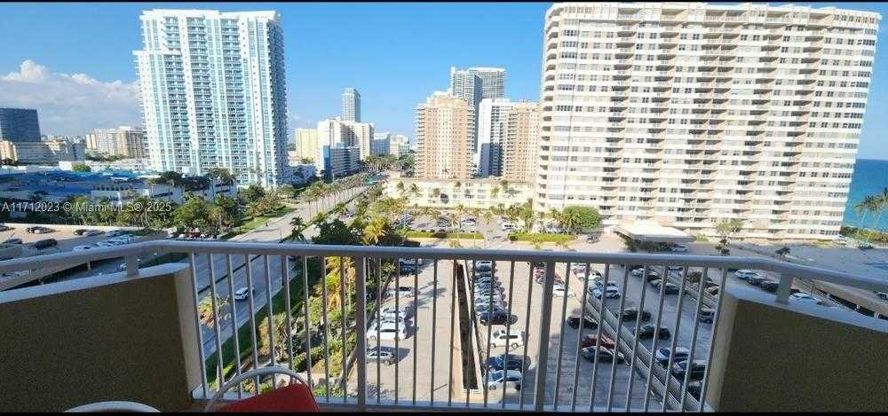 Small Image of 1980 SOUTH OCEAN DR #9M, Hallandale Beach Number 100