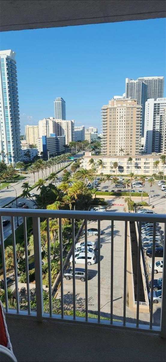 Small Image of 1980 SOUTH OCEAN DR #9M, Hallandale Beach Number 28