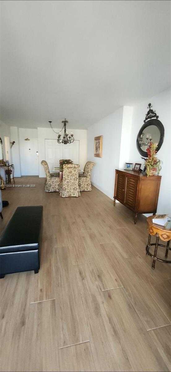 Small Image of 1980 SOUTH OCEAN DR #9M, Hallandale Beach Number 38