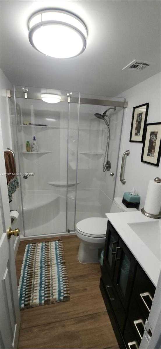 Small Image of 1980 SOUTH OCEAN DR #9M, Hallandale Beach Number 4