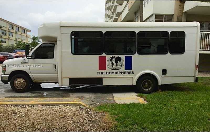 Small Image of 1980 SOUTH OCEAN DR #9M, Hallandale Beach Number 65