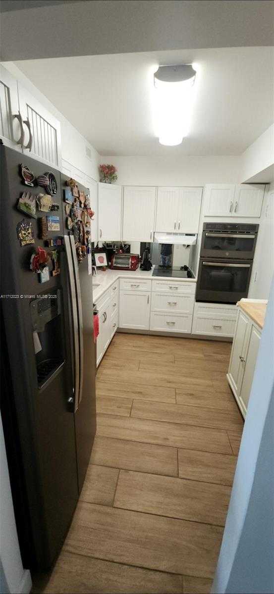 Small Image of 1980 SOUTH OCEAN DR #9M, Hallandale Beach Number 9