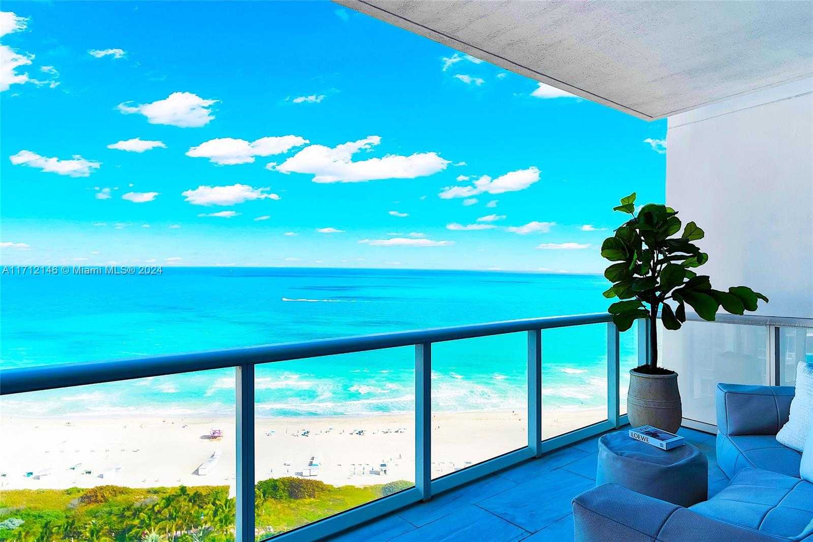 Small Image of 100 SOUTH POINTE DR #2407, Miami Beach Number 13