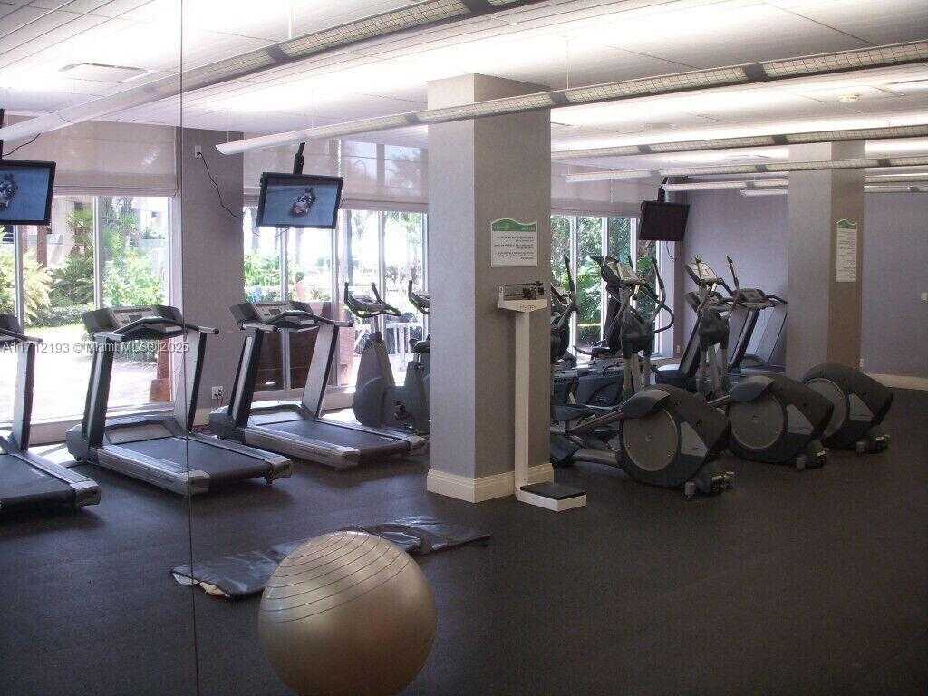 Small Image of 3801 SOUTH OCEAN DR #12H, Hollywood Number 14