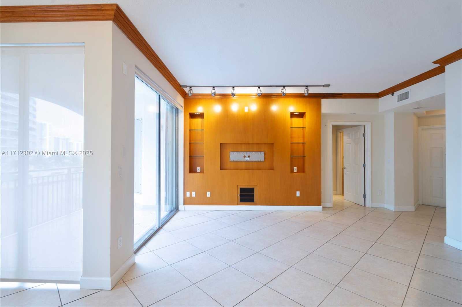Small Image of 3255 NORTH EAST 184TH ST #12401, Aventura Number 8