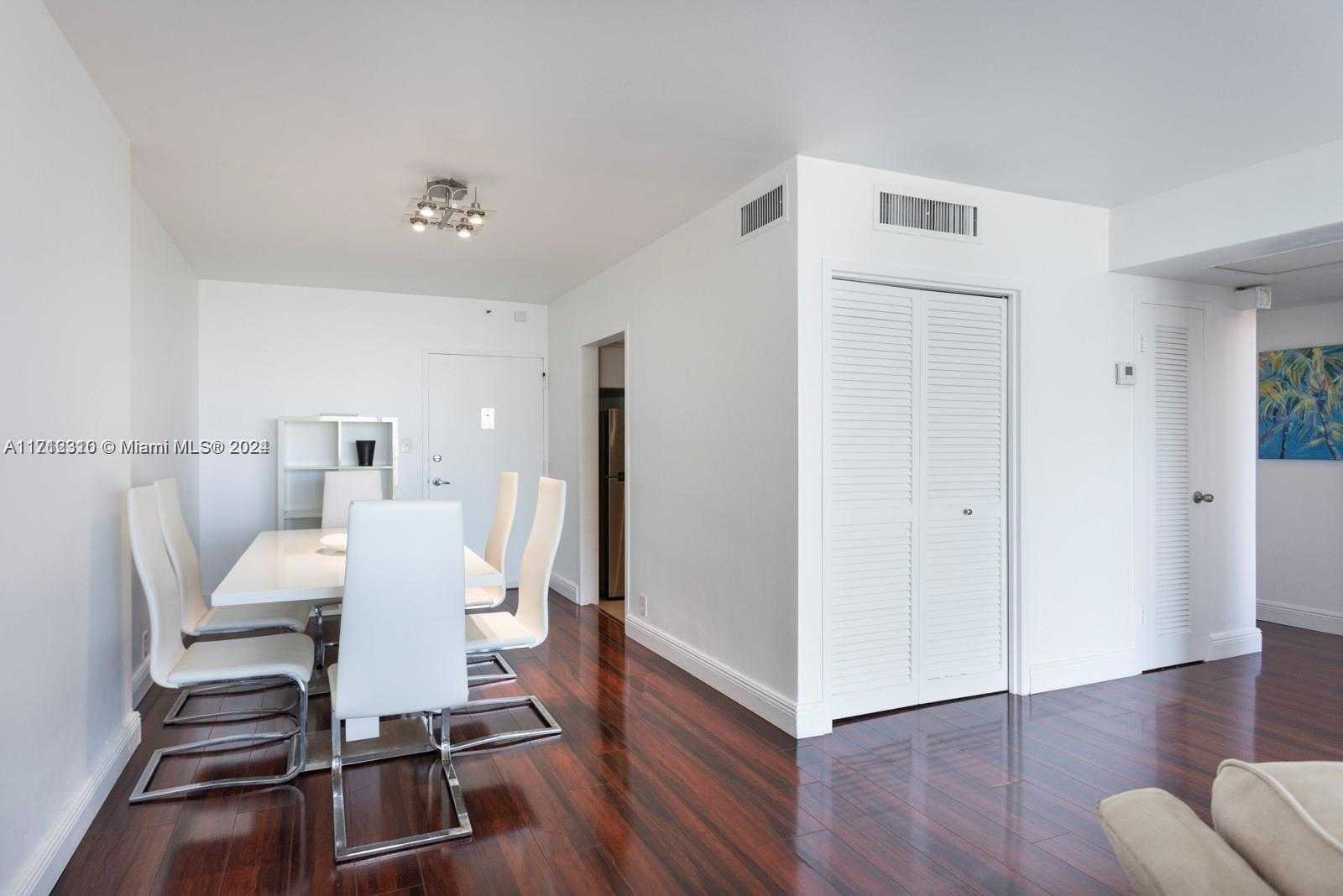 Small Image of 1000 WEST AVE #609, Miami Beach Number 4
