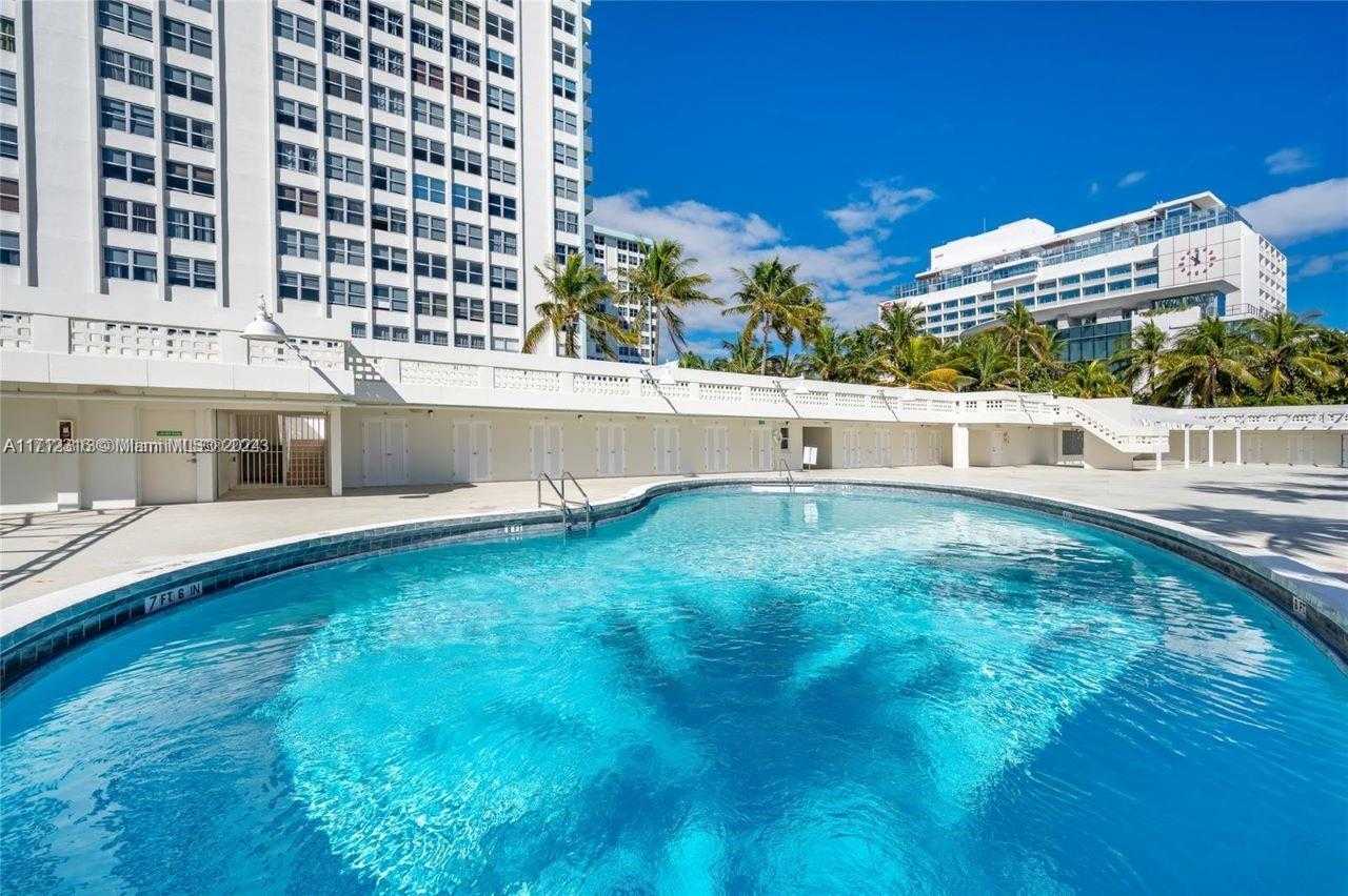 Small Image of 2899 COLLINS AVE #1516, Miami Beach Number 41