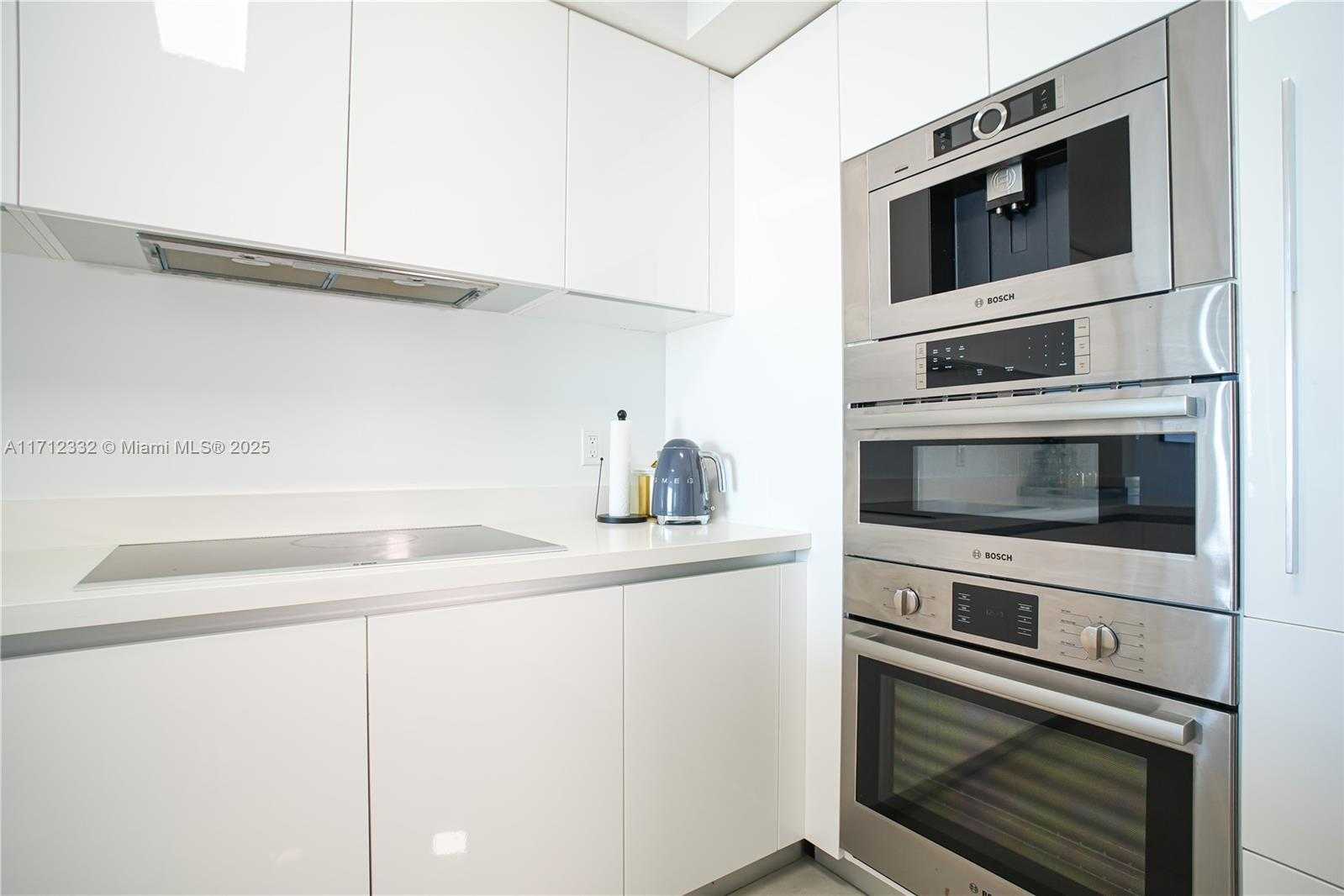 Small Image of 300 SUNNY ISLES BLVD #4-1603, Sunny Isles Beach Number 3