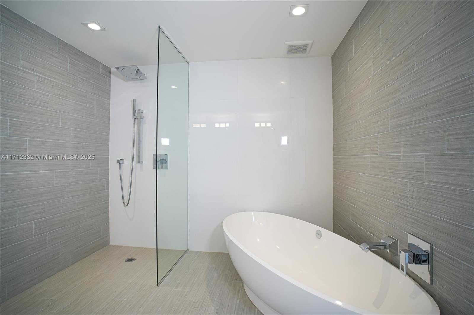 Small Image of 300 SUNNY ISLES BLVD #4-1603, Sunny Isles Beach Number 37