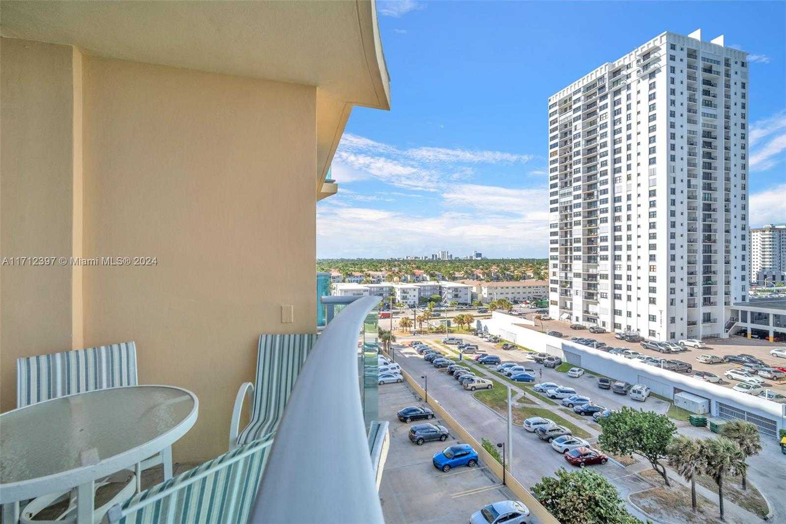 Small Image of 2501 S OCEAN DRIVE #809, Hollywood Number 5