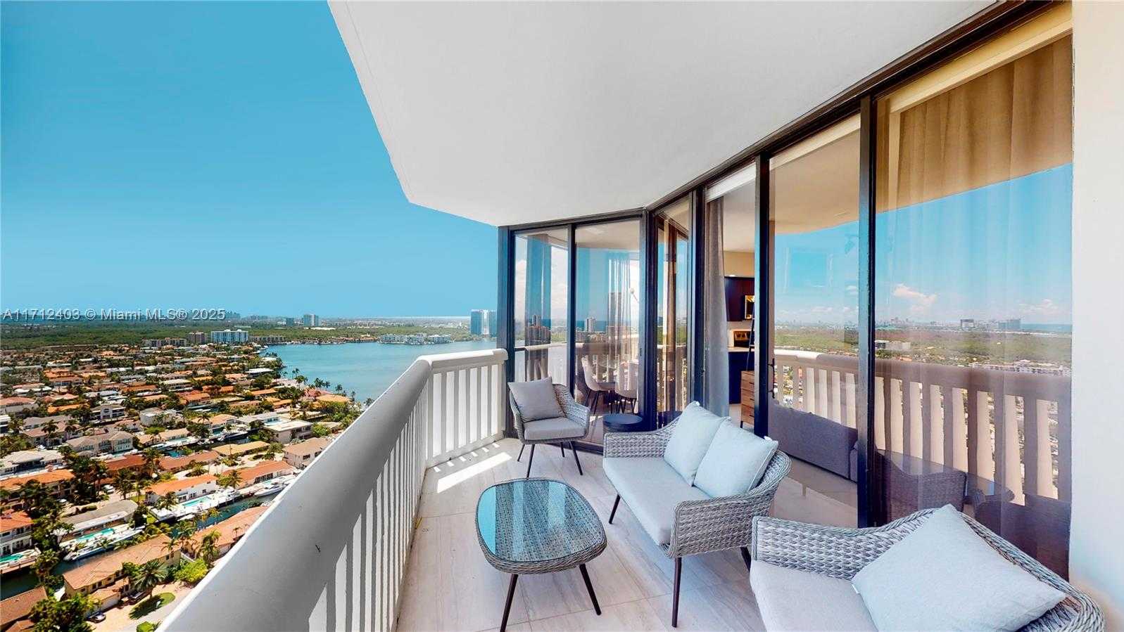 Small Image of 1000 WEST ISLAND BLVD #2903, Aventura Number 18