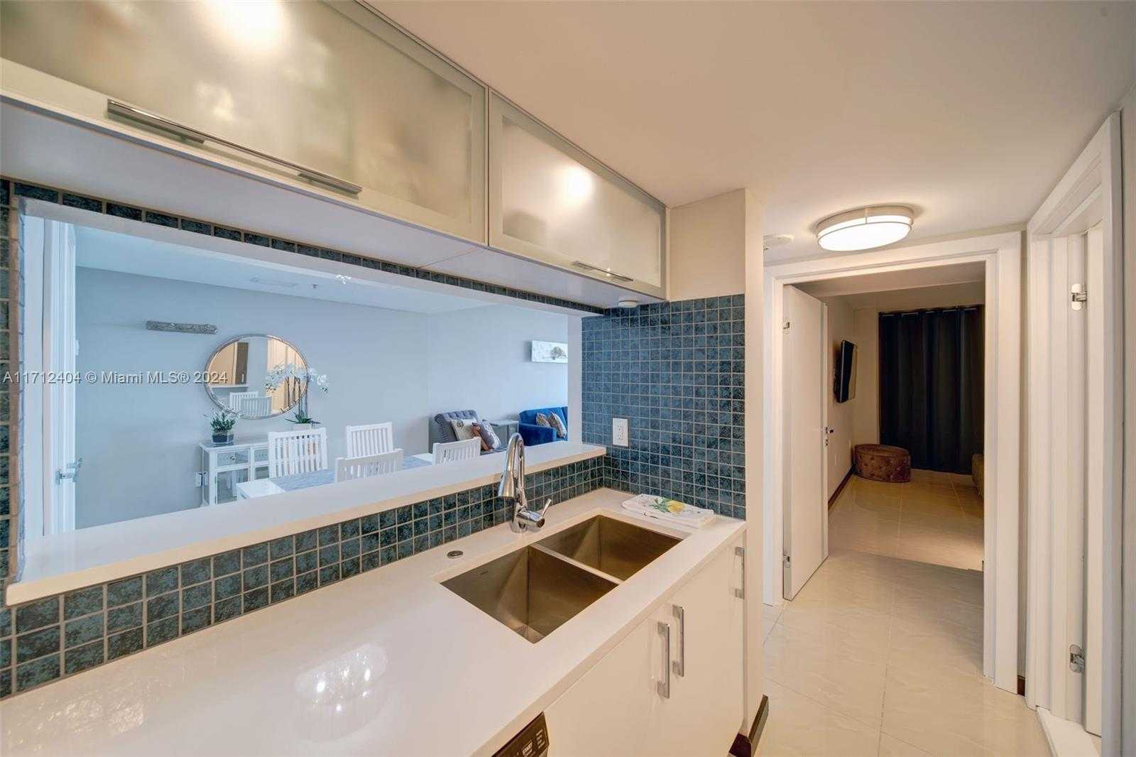 Small Image of 650 WEST AVE #1506, Miami Beach Number 13
