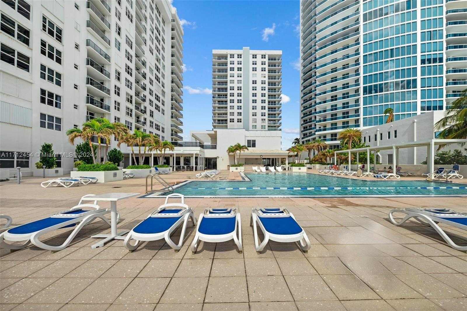 Small Image of 2751 SOUTH OCEAN DR #1001N, Hollywood Number 15