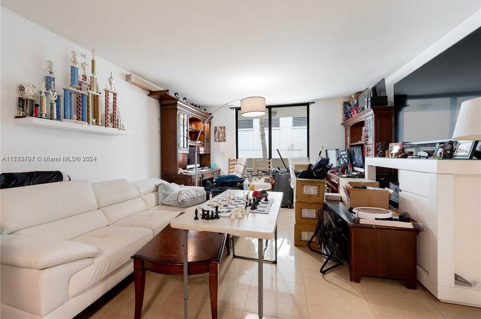 Small Image of 1621 COLLINS AVE #302, Miami Beach Number 16