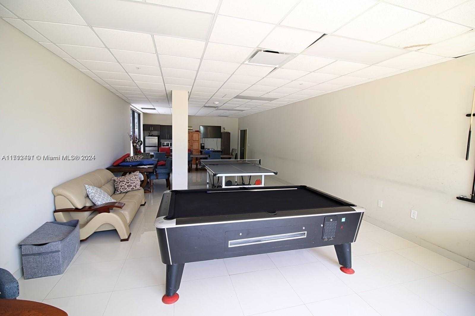 Small Image of 1621 COLLINS AVE #302, Miami Beach Number 21
