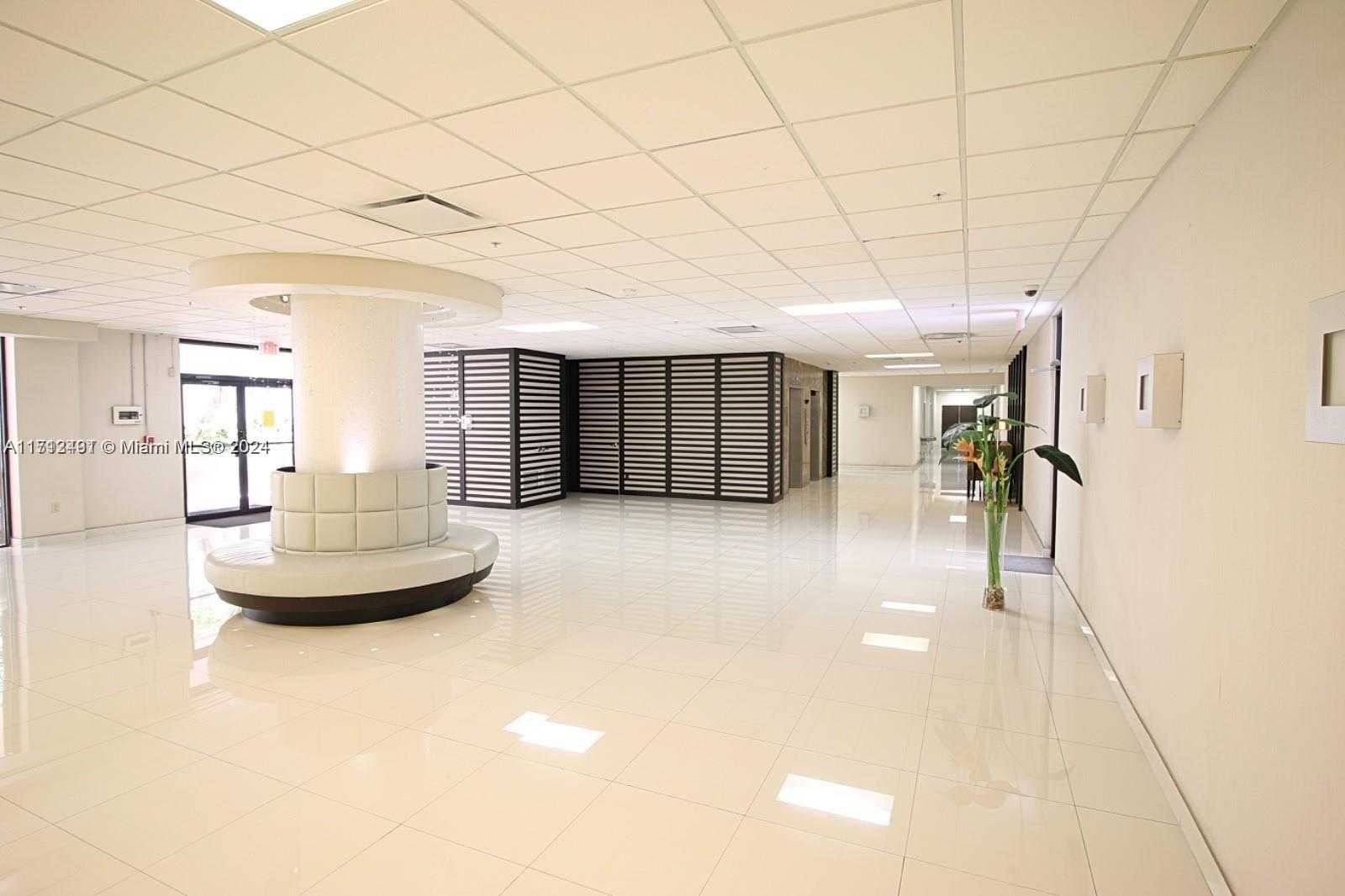 Small Image of 1621 COLLINS AVE #302, Miami Beach Number 24