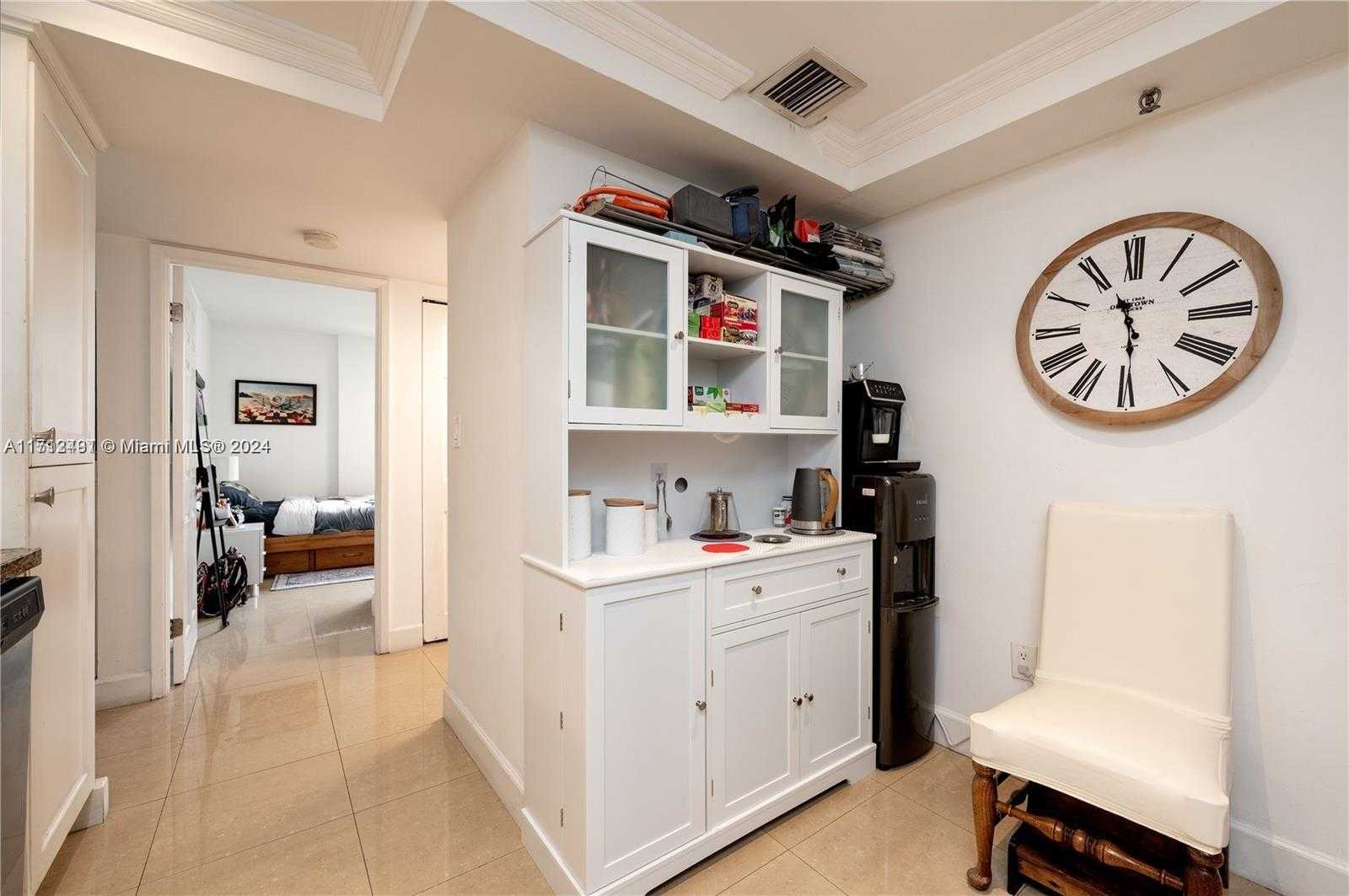 Small Image of 1621 COLLINS AVE #302, Miami Beach Number 26
