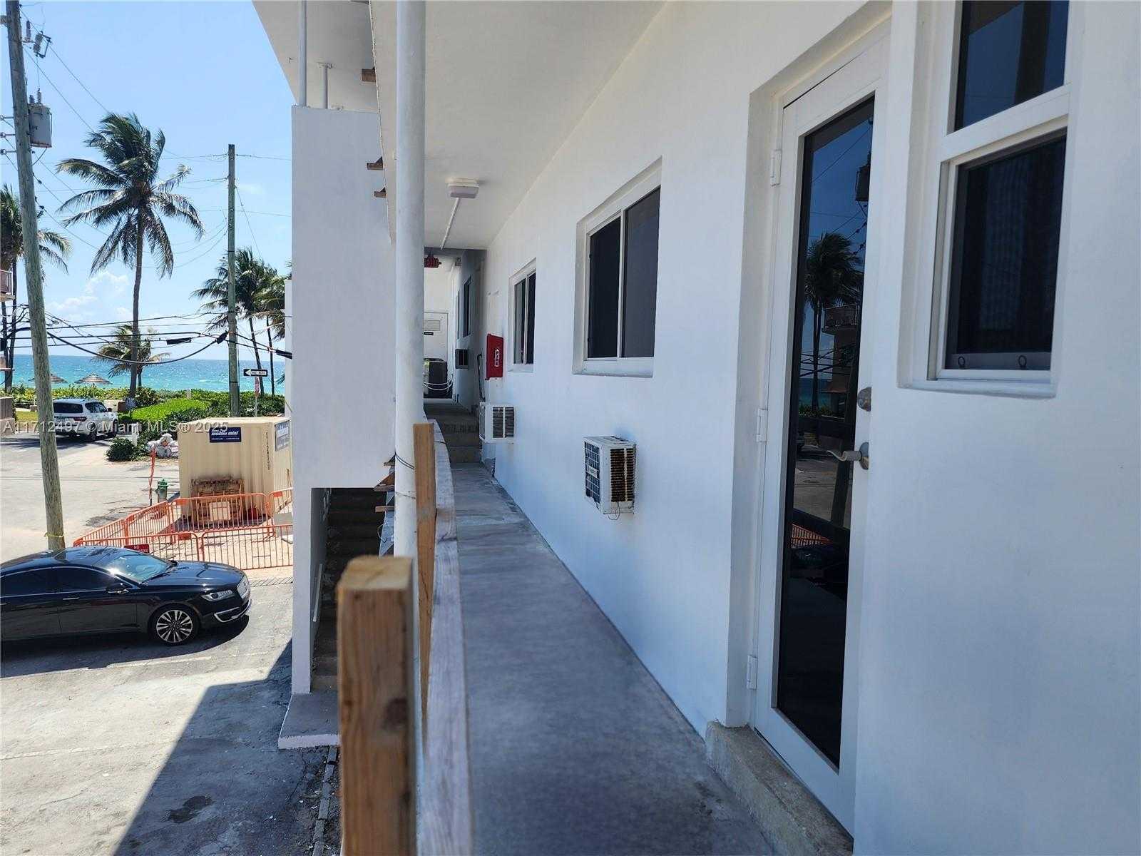 Small Image of 1504 SOUTH SURF RD #57, Hollywood Number 19