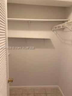 Small Image of 345 OCEAN DR #424, Miami Beach Number 12