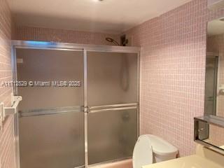 Small Image of 345 OCEAN DR #424, Miami Beach Number 14