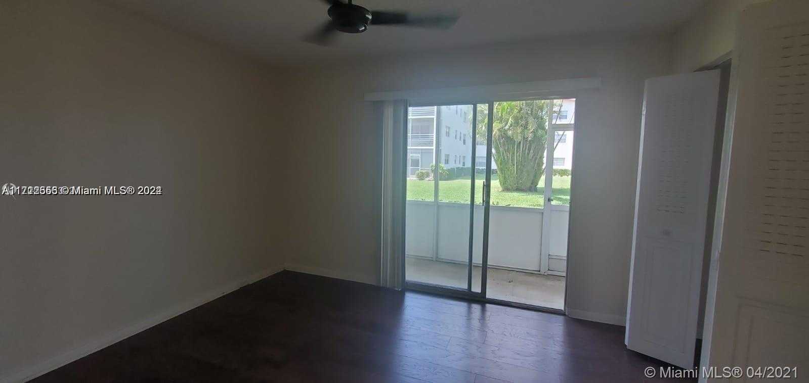 Small Image of 385 FANSHAW #J, Boca Raton Number 6