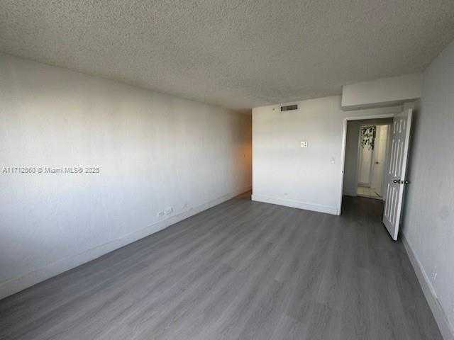 Small Image of 1500 BAY RD #1070S, Miami Beach Number 20