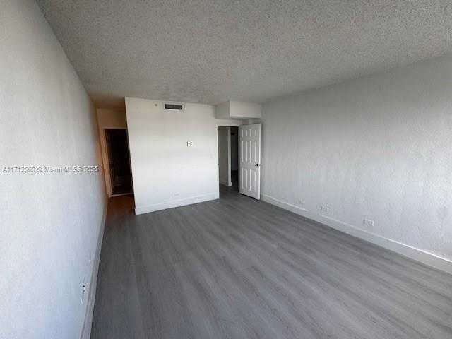 Small Image of 1500 BAY RD #1070S, Miami Beach Number 21