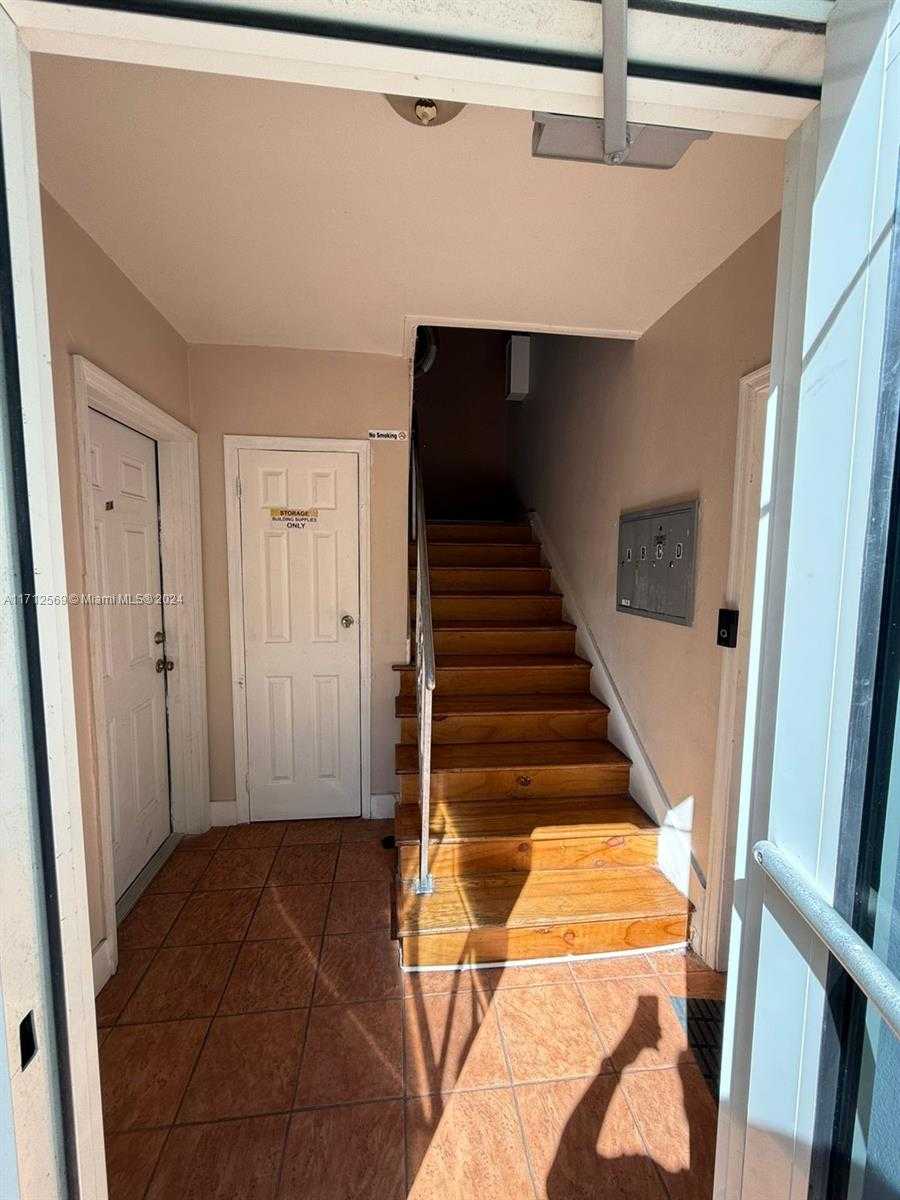 Small Image of 10074 EAST BAY HARBOR DR #74C, Bay Harbor Islands Number 20